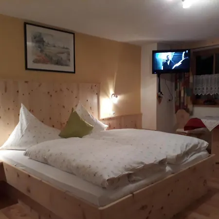 Haus Morgensonne Guest house Pettneu am Arlberg